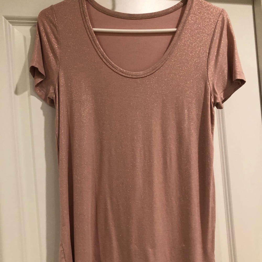 Glittery pink top!